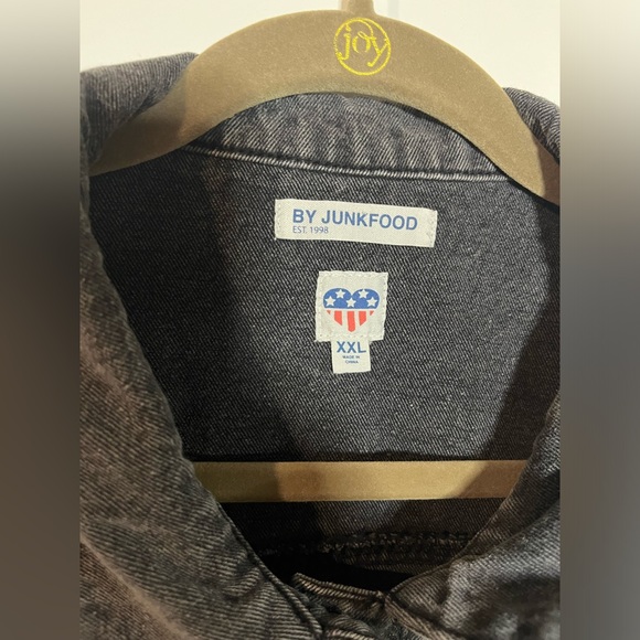 NWOT Def Leppard Faded Black Junkfood Jean Patch Long Sleeve Jacket Buttons XXL - Picture 15 of 15